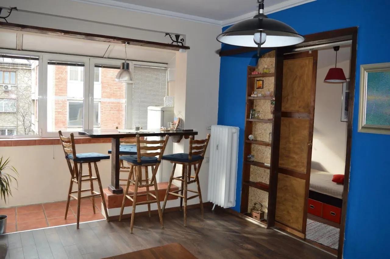 Atelier 9 - Art Mansard Studio Sofia